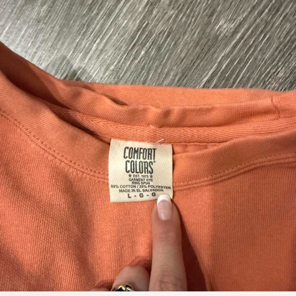Comfort Colors Peach Sweater - Picture 3 of 3